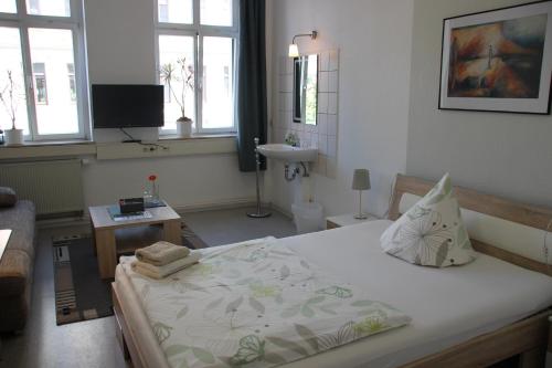 Pension Piano Forte Leipzig Mitte 405m von Horns Erben entfernt
