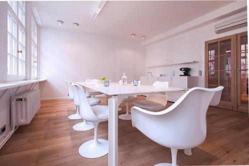213702842 Small Luxury Hotel De Witte Lelie