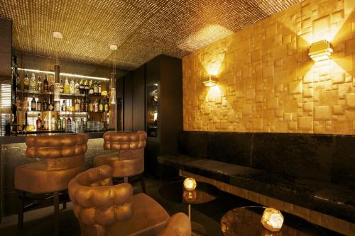 213702864 Small Luxury Hotel De Witte Lelie