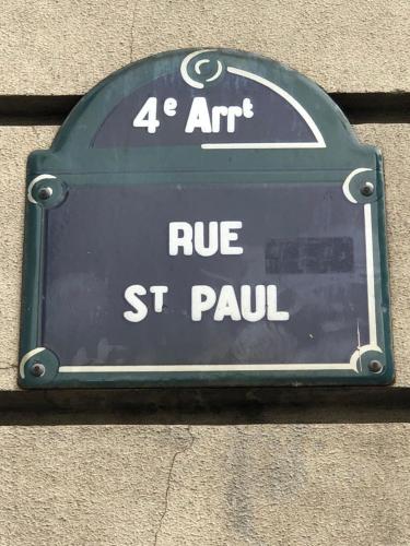 Apartment in Paris 