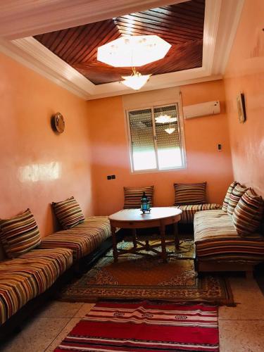 3 bedrooms, 6 beds