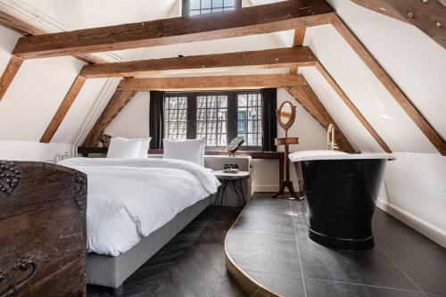 213736406 Boutique Hotel The Craftsmen