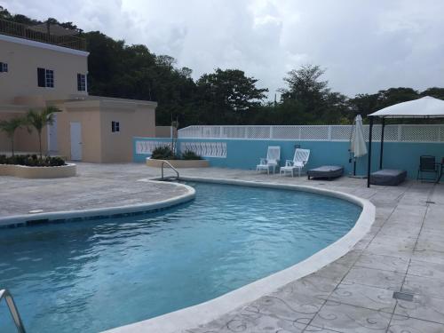 Uima-allas, Cool Breeze Discovery Bay in Discovery Bay