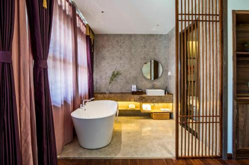 213750464 Beijing Heyuan Courtyard Hotel (Forbidden City)