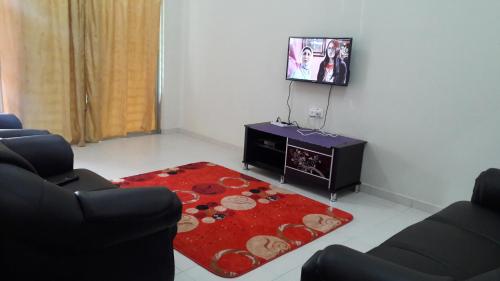 Casa de 1540 m2 amb 4 habitació i 2 bany privat a Masjid Tanah (HOMESTAY MURAH MELAKA MASJID TANAH) in Masjid Tanah