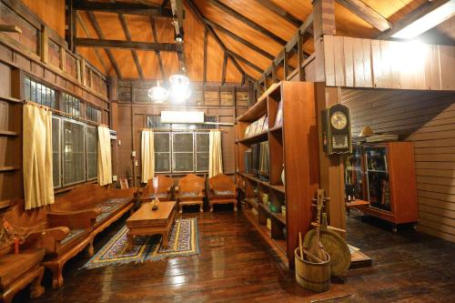 Huan Kawin Est.58 Lanna Home & Collection