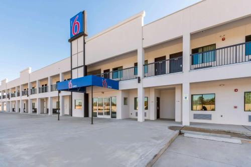 Motel 6-Channelview, TX