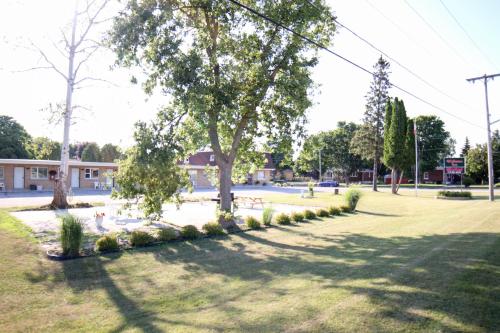 Viesnīcas āriene, Walkerton Inn Motel in Walkerton (ON)