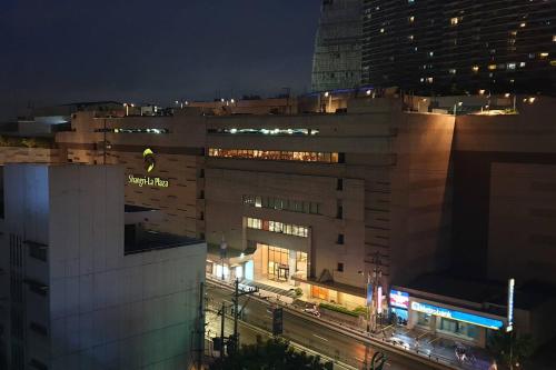 MANDALUYONG 2 Br w 2 Queen, 50HDtv across Shangrila Mall, Manila (fotografie 10)