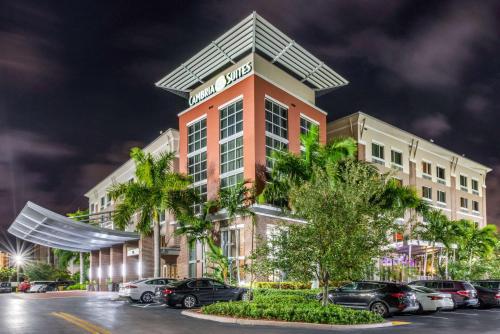 Exterior view, Cambria Hotel Ft. Lauderdale, Airport South & Cruise Port in Dania Beach