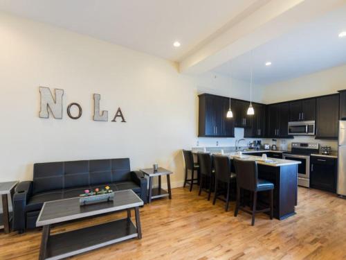 Modern Condos near French Quarter & Bourbon Street - image 5