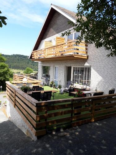 Gretel von Birne - image 8