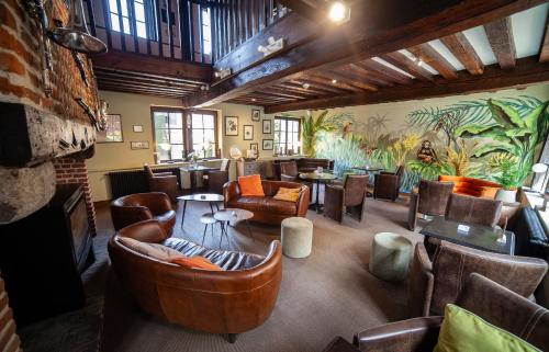 Logis Hotel & Restaurant - Les Hauts de Montreuil - 바/라운지