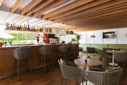Aimia Hotel - image 3