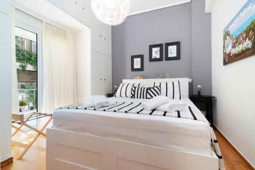 Apartment Athena next to the Acropolis - image 11