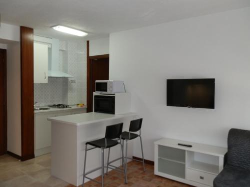 Apartamentos Turisticos Beatriz - image 10