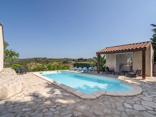 Luxurious villa in Oupia with private pool