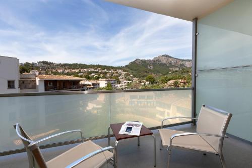 Aimia Hotel - image 4