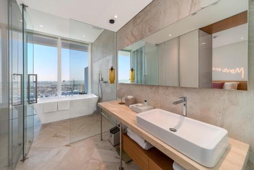 213812965 FIVE Jumeirah Village