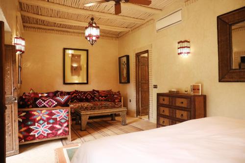 Luxury Quadruple Room image 10