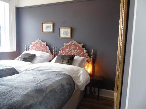 The Warren Belfast - Unique Accommodation - image 10