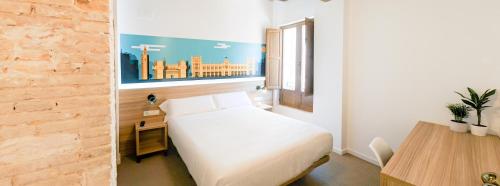 Double Room image 9