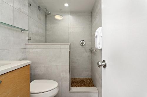 One Seagrove Place Unit 805 Condo - image 3