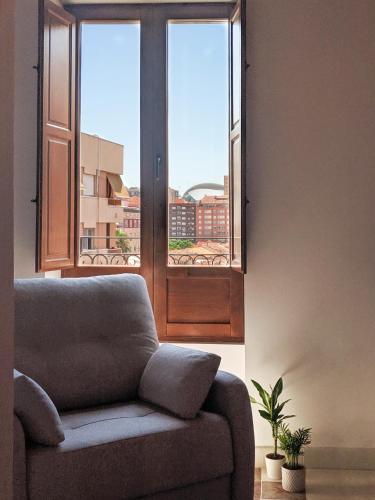 Original Domino House - image 3