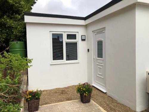 Bungalow Apartment Woodingdean Brighton, , West Sussex