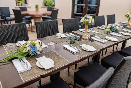 Platan Udvarhaz Platan Udvarhaz