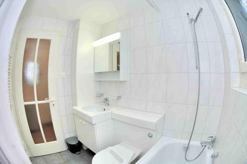 Cozy studio near central station - Crown 38, Zúrich (foto 7)