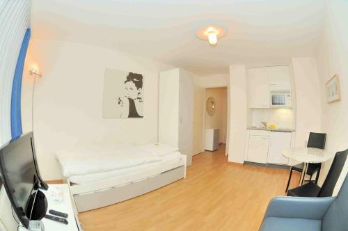 Cozy studio near central station - Crown 38, Zúrich (foto 3)
