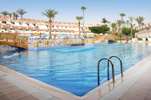 Swimming pool, Hotel Club Almoggar Garden Beach in Agadir