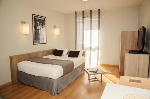 1 double bed