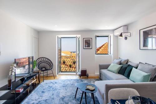 LovelyStay - Turquoise River View I, Lisabon