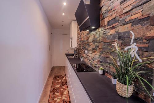 Küche, The Paradise Monac'Home Parking in Monte Carlo