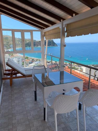 ★ Meniko's House ★ Amazing Sea View - image 7