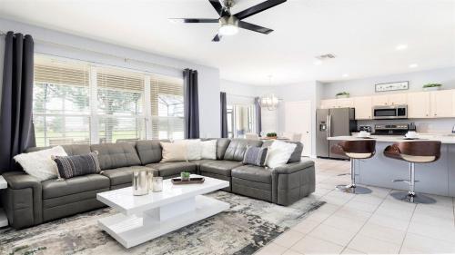 Windsor Hills 6 Bedrooms Luxury Pool Villa Close to Disney-7801BC Orlando