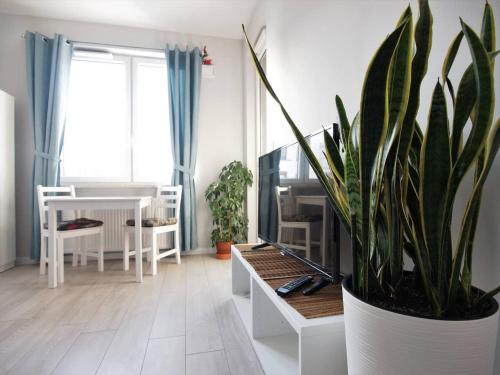 Airport Residence Blue, Varšava