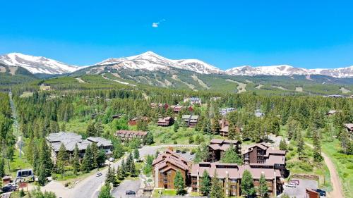 Tyra Chalet 127 in Breckenridge, USA