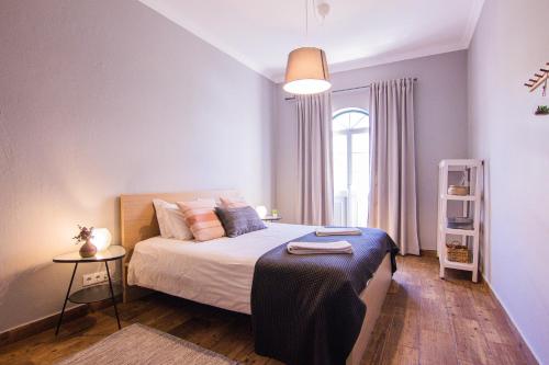 Faro Central - Holiday Apartments - image 4