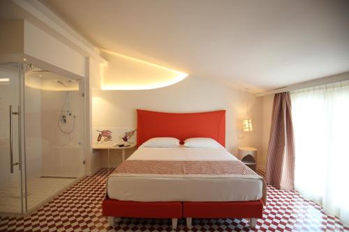 Suite Hotel L'Oasi di Riaci in Santa Domenica