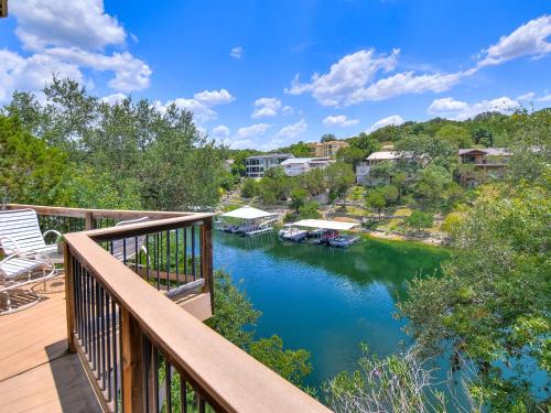 The Treehouse On Lake Travis in Lakeway, USA