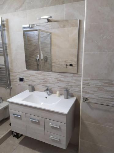 Caesar's B&B – Scafati, UT