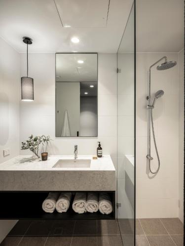 213925493 Mercure Sydney Rouse Hill