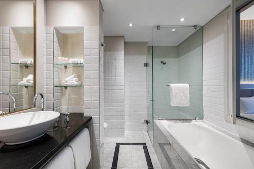 213927106 Radisson Blu Plaza Hotel Sydney