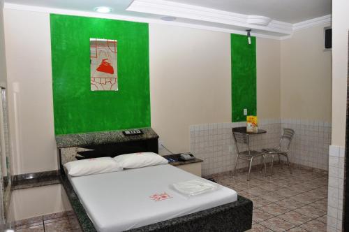 Deluxe Double Room image 4