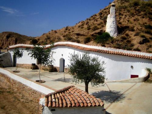  Casa Cueva Lopera in Graena