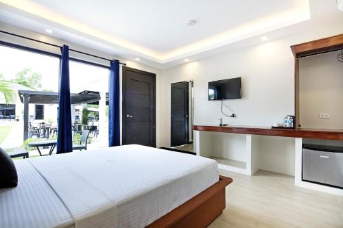room detail thumbnail 0