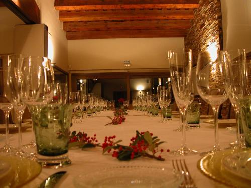 Iekārtas, Hotel Del Verde Al Amarillo in Escobar de Polendos